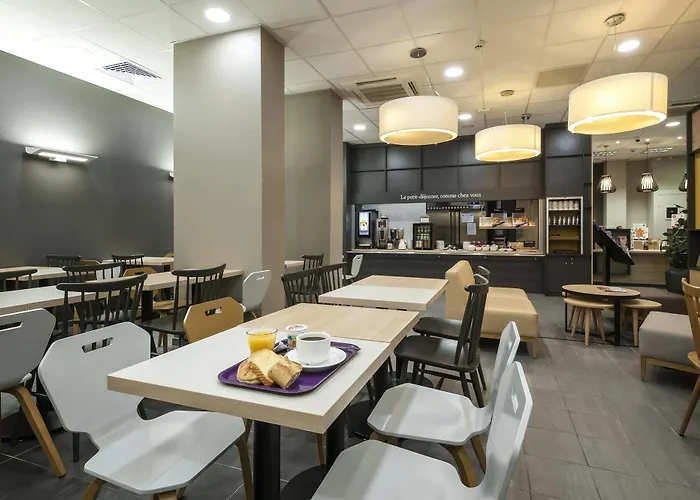 Lyon Ouest Tassin 酒店 2*