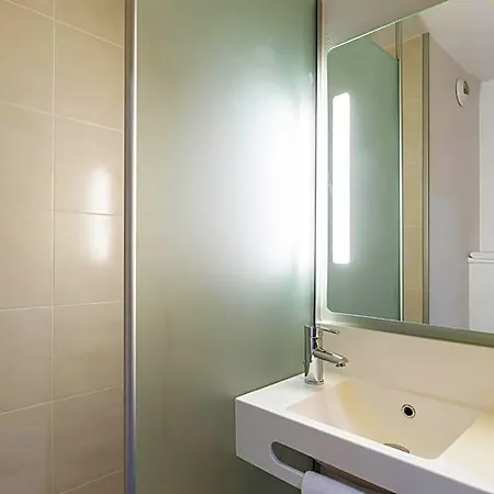 Hotel Lyon Ouest 2*