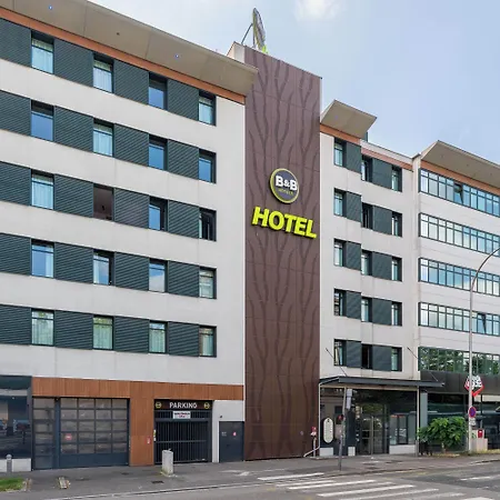 Lyon Ouest Hotel 2*