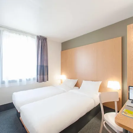 Hotel Lyon Ouest 2*