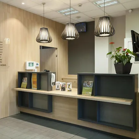 Lyon Ouest Tassin Hotel 2*
